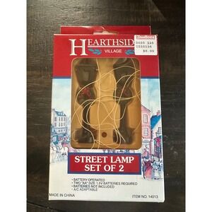 Lemax Hearthside Village Street Lamp Set of 2 Battery Operated‎ Christmas. VGUC